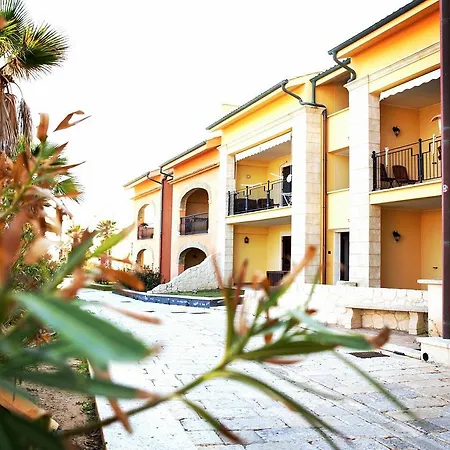 Resort Marina Di Cala Del Sole